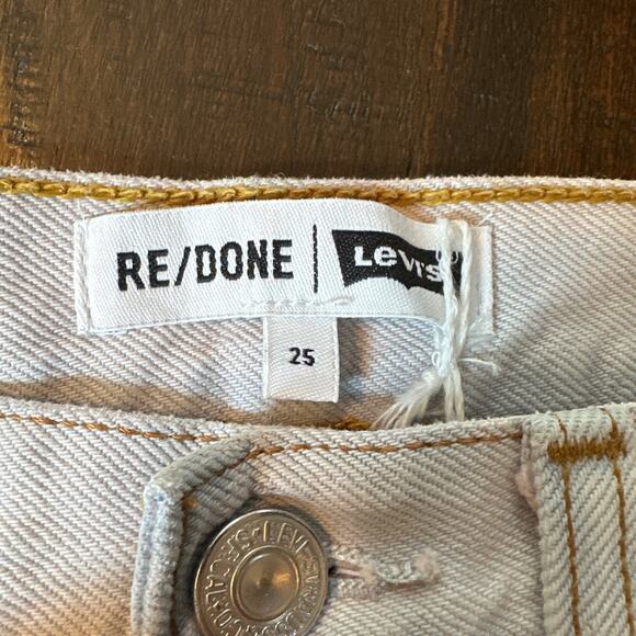 RE/DONE x Levi's Collaboration The Short in Pink Size 25 NWT - Picture 4 of 10